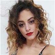 Offro lezioni di matematica, fisica, geometria e materie umanistiche. Ogni ragazzo è diverso, basta comprendere quali sono i meccanismi con cui ragionano e gli interessi che hanno a cuore per poter impostare un metodo di studio che li attragga. Sono una r